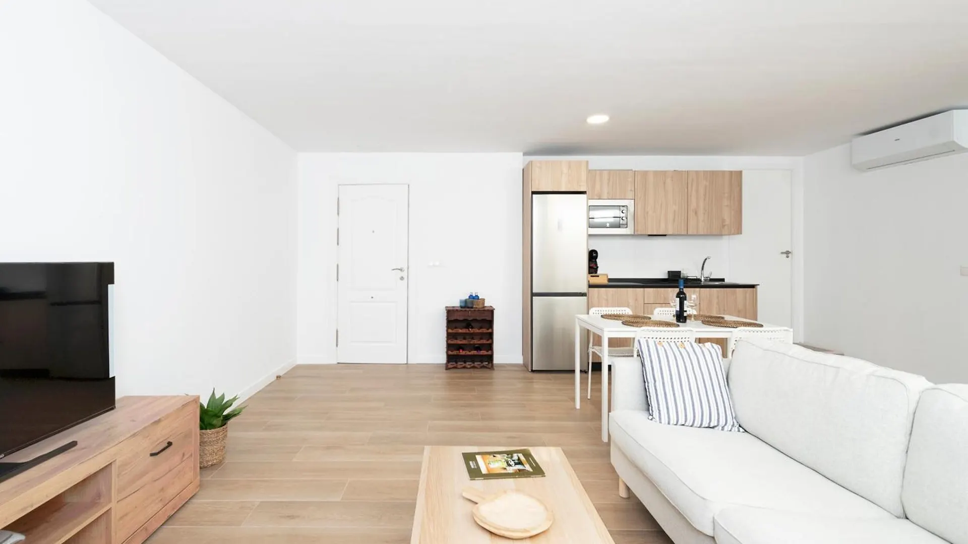 Apartamento De Invitados En Los Rubios A 100 Metros De La Playa Torre de Benagalbon
