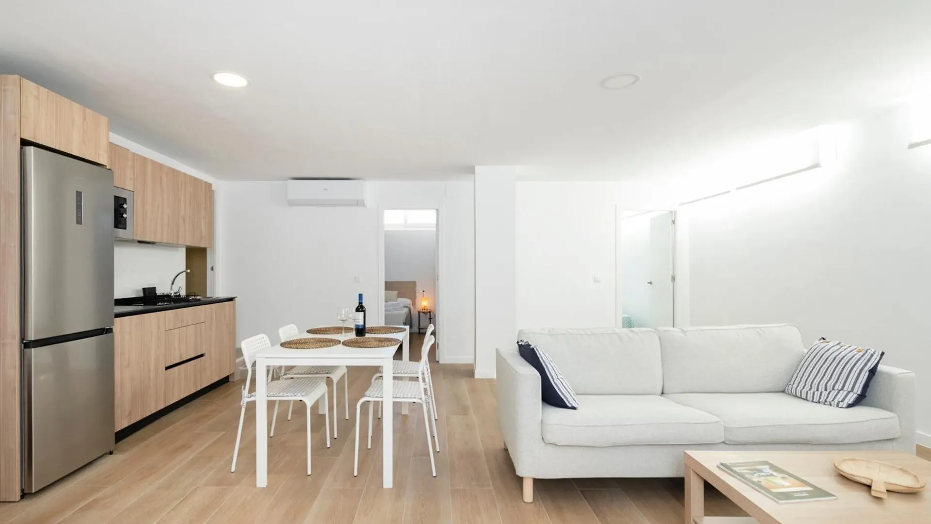 Apartamento De Invitados En Los Rubios A 100 Metros De La Playa Torre de Benagalbon Spain